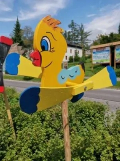 Drevená vrtuľka Kačička